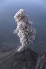 Erupção de cinzas Santiaguito — Fotografia de Stock