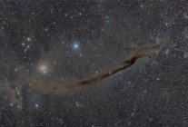 Nebulosa Doodad oscura en colores verdaderos en alta resolución - foto de stock