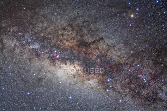Vía Láctea a través de Sagitario y Escorpio - foto de stock