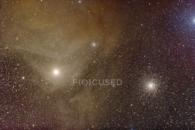 Panorama stellare con ammassi globulari in costellazione Scorpione — Foto stock