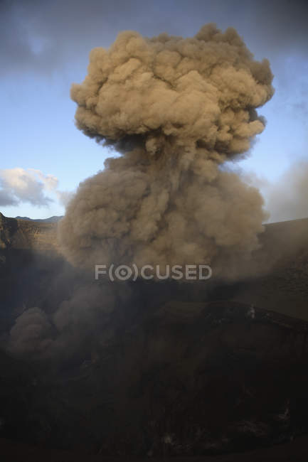 Yasur-Ausbruch auf der Tanna-Insel — Stockfoto