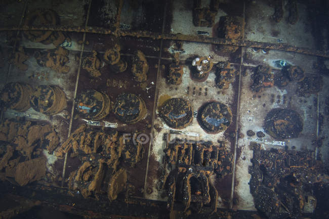 Engine room controls inside shipwreck — Stock Photo