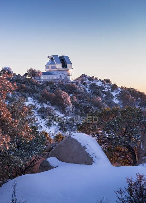 Observatório WIYN no pico de Kitt — Fotografia de Stock