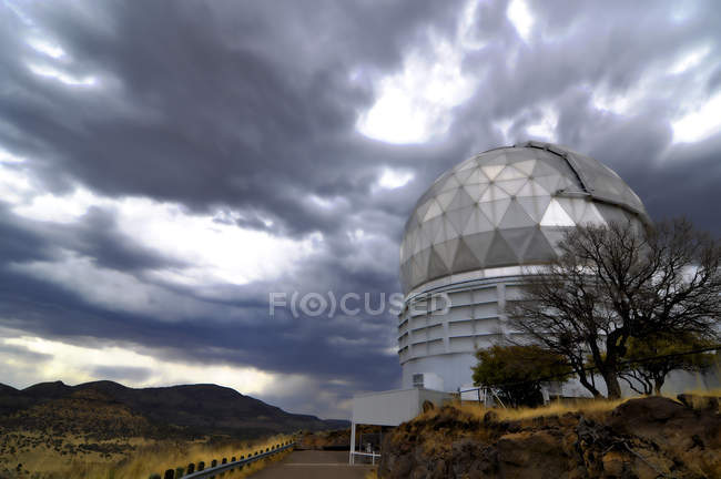 Хобі-Еберлі телескопом обсерваторії — стокове фото