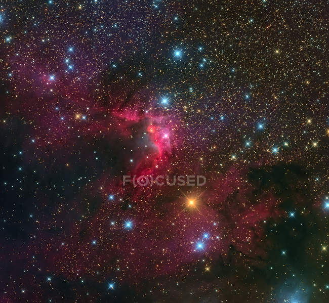 Cueva Nebulosa que forma la región en la constelación de Cefeo - foto de stock