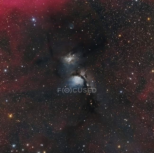 Мессьє (78 відзеркалююча туманність) у сузір'ї Оріона — стокове фото