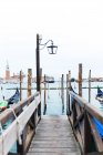 Canaux et gondoles de Venise — Photo de stock