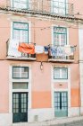 Haus in Lissabon mit dem — Stockfoto