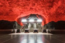 Станция метро в Стокгольме, место для путешествий на заднем плане — стоковое фото