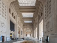 Вид на Центральный вокзал в Милане — стоковое фото