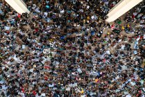 Veduta aerea dei manifestanti Black Lives Matter al Campidoglio delle Hawaii — Foto stock