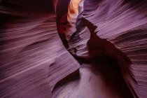 Einzigartige orangefarbene Sandsteinformationen im Antelope Canyon — Stockfoto