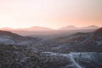 Bellissimo paesaggio del deserto in montagna — Foto stock