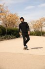 Mann Skateboarder Lifestyle, Hipster-Konzept — Stockfoto