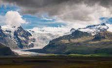 Majestuoso Skaftafellsjkull en el sur de Islandia - foto de stock