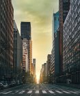 Skyline cidade, Nova York, Manhattan edifícios de rua — Fotografia de Stock