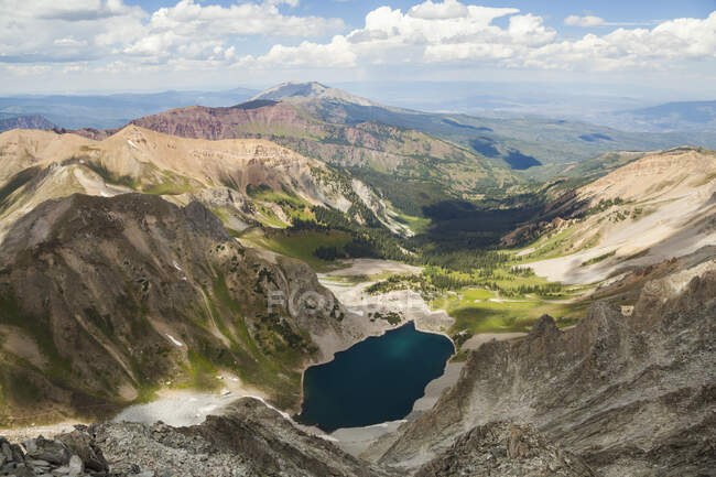 Capitol Lake from Capitol Peak, Elk Mountains, Colorado. — Stock Photo