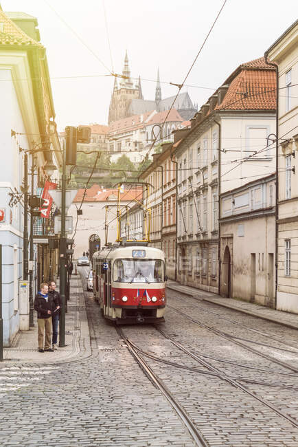 Mala Strana lesser town metro with Prague Castle in spring — Stock Photo