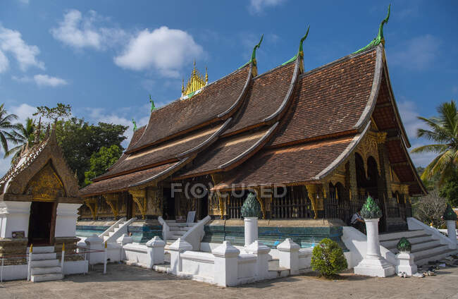 Tempio buddista Wat Xieng Thong a Luang Prabang / Laos — Foto stock
