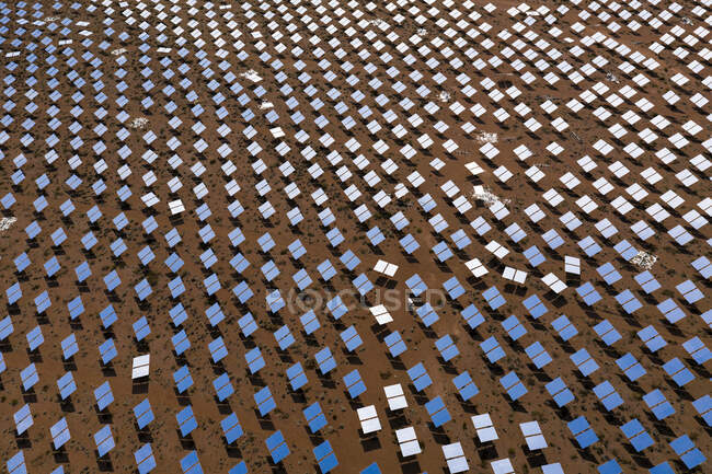A massive solar array at the Ivanpah Generating station — Stock Photo