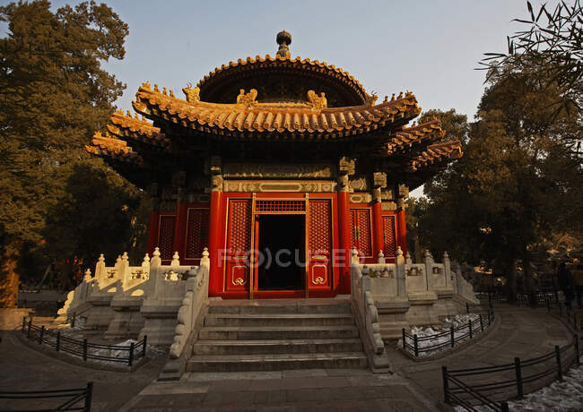 The beautiful old architecture of asian city — Stock Photo