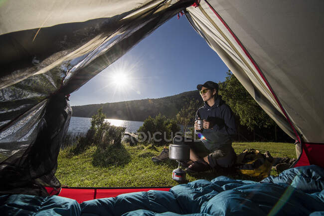 1qAfrosty tent on a field in South Wales — Stock Photo