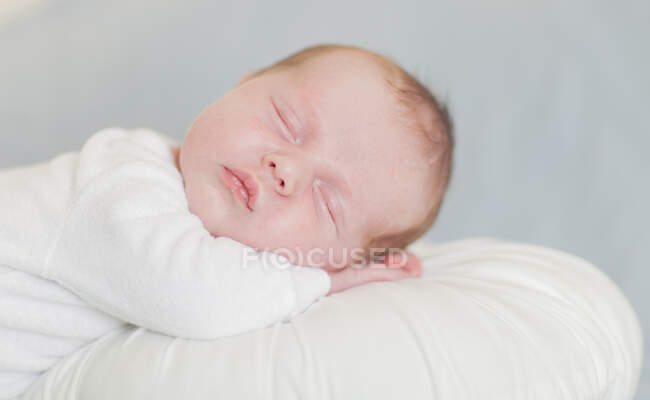 Newborn baby boy sleeping up close — Stock Photo