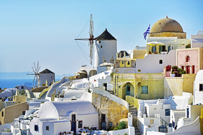 Santorini Grécia Paisagem da Arquitetura e Moinhos de Vento — Fotografia de Stock