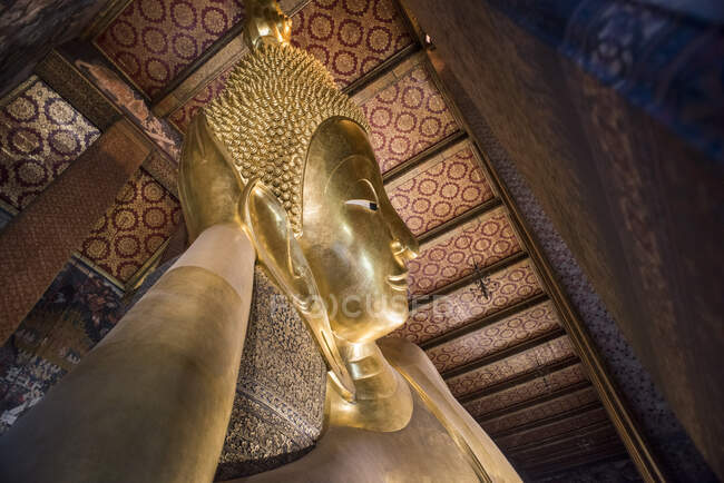 Buddha sdraiato, Wat Pho, Bangkok, Thailandia — Foto stock