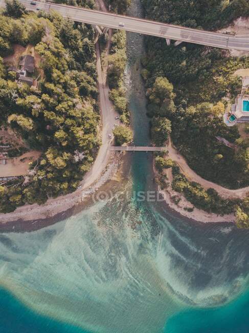 Vista aérea del mar y la playa - foto de stock
