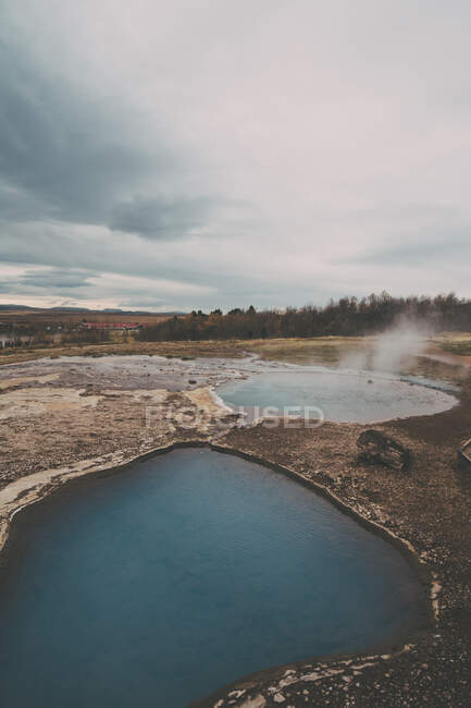 Красивый вид на Исландию, удивительный пейзаж — стоковое фото