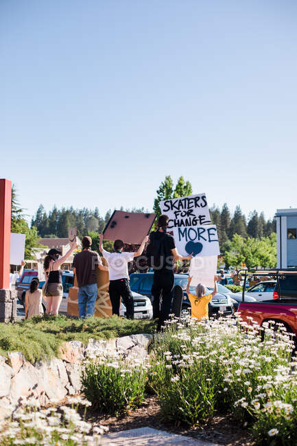 Friedliche Demonstrationen im ländlichen Grass Valley, Kalifornien Protest — Stockfoto