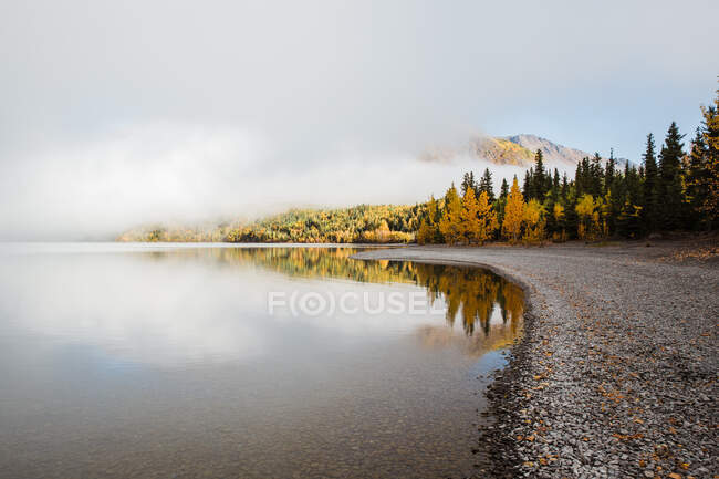 Belle vue sur les paysages d'automne — Photo de stock