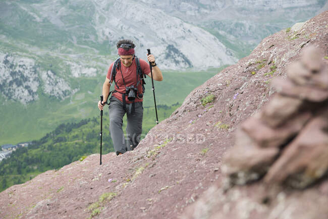 Hiker in Canfranc Valley, Pyrenees in Spain. — Stock Photo