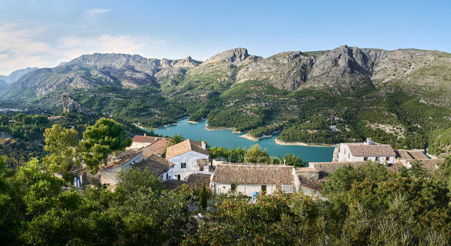 Panoramic of the town of Guadalest from Alicante, Spain — Stock Photo