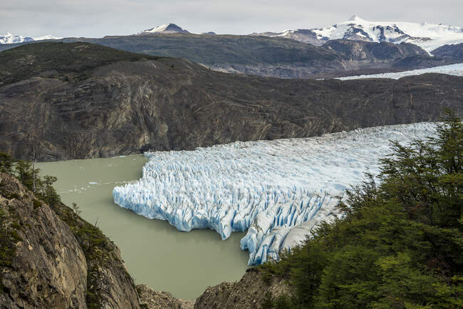 Paisaje natural idílico con glaciar en el campo de hielo del sur de la Patagonia - foto de stock