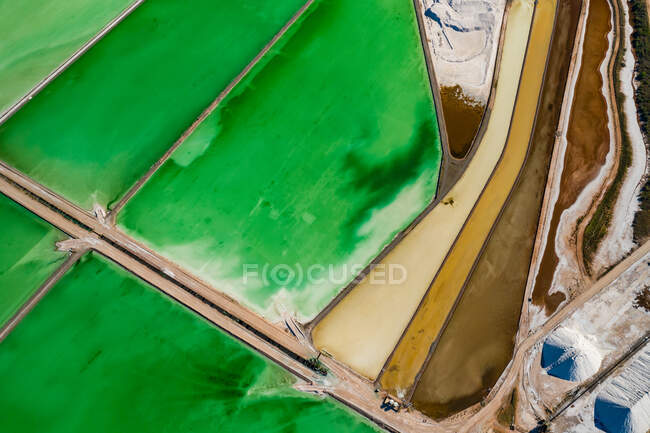 Stagni di evaporazione nello stabilimento industriale di Cargil, OK — Foto stock