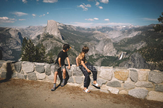 Distant View of Nevada Falls from Lookout Point — Stock Photo