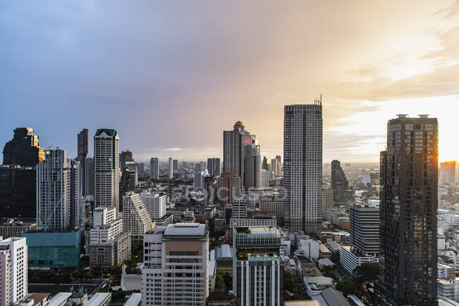 Vista aérea de la ciudad de Bangkok, Tailandia - foto de stock