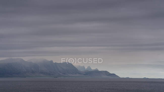 Beautiful landscape of fjord  in  iceland on nature background — Stock Photo