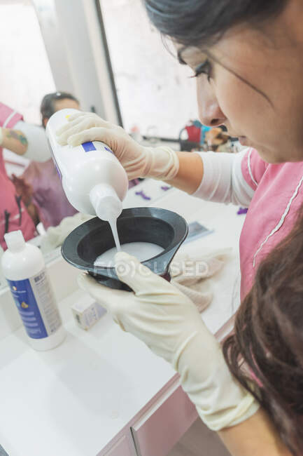 Utensils of a beauty and spa salon. ready to be used and offer quality care. — Stock Photo