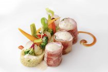 Meat rolls with couscous and vegetables garnish — Stock Photo