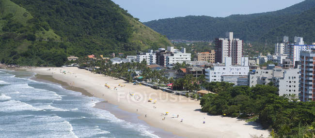Vista aérea da praia de Guarujá, Brasil — Fotografia de Stock