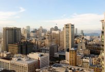 Підвищені вид на міський пейзаж Сан-Франциско — стокове фото