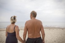 Senior couple on beach, selective focus — Stock Photo
