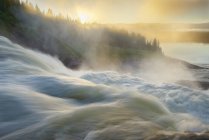 Blurred flowing water of Hylstrommen waterfall — Stock Photo