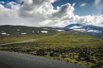 Vista panoramica del paesaggio collinare in Norvegia — Foto stock