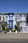 Барвисті будинки в Сан-Франциско, штат Каліфорнія — стокове фото