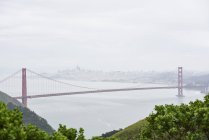 Scenic view of Golden Gate Bridge in San Francisco, California — Stock Photo