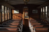 Interior da antiga carruagem de trem Tren Soller — Fotografia de Stock